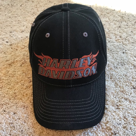Harley-Davidson Other - HARLEY-DAVIDSON FLEX FIT HAT -SIZE S/M